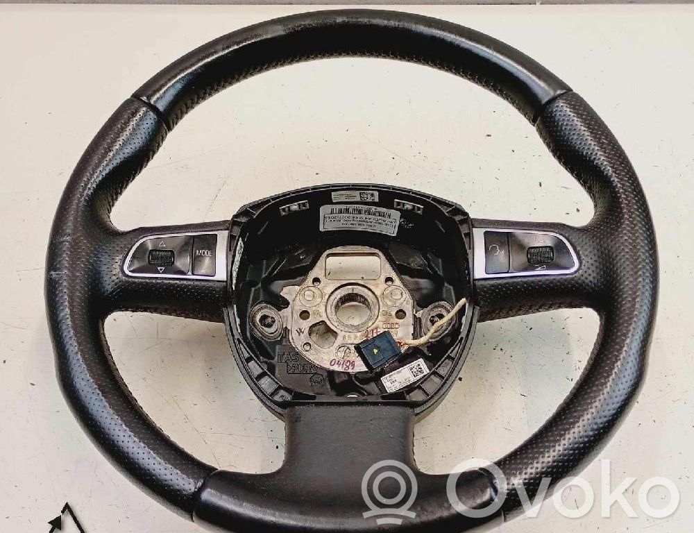 Audi A4 S4 B8 8K Ohjauspyörä 