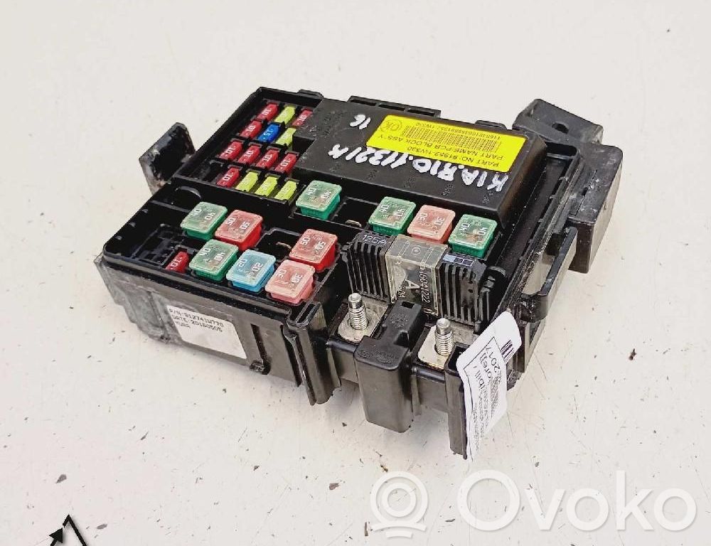 KIA Rio Saugiklių dėžė (komplektas) 