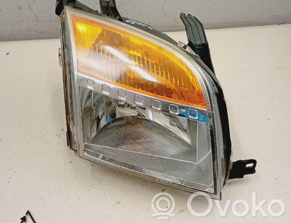 Ford Fusion Priekinis žibintas 