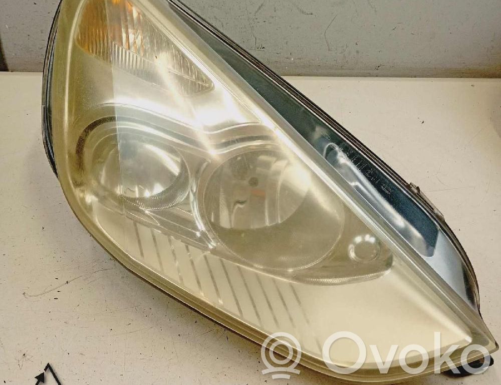 Ford S-MAX Phare frontale 