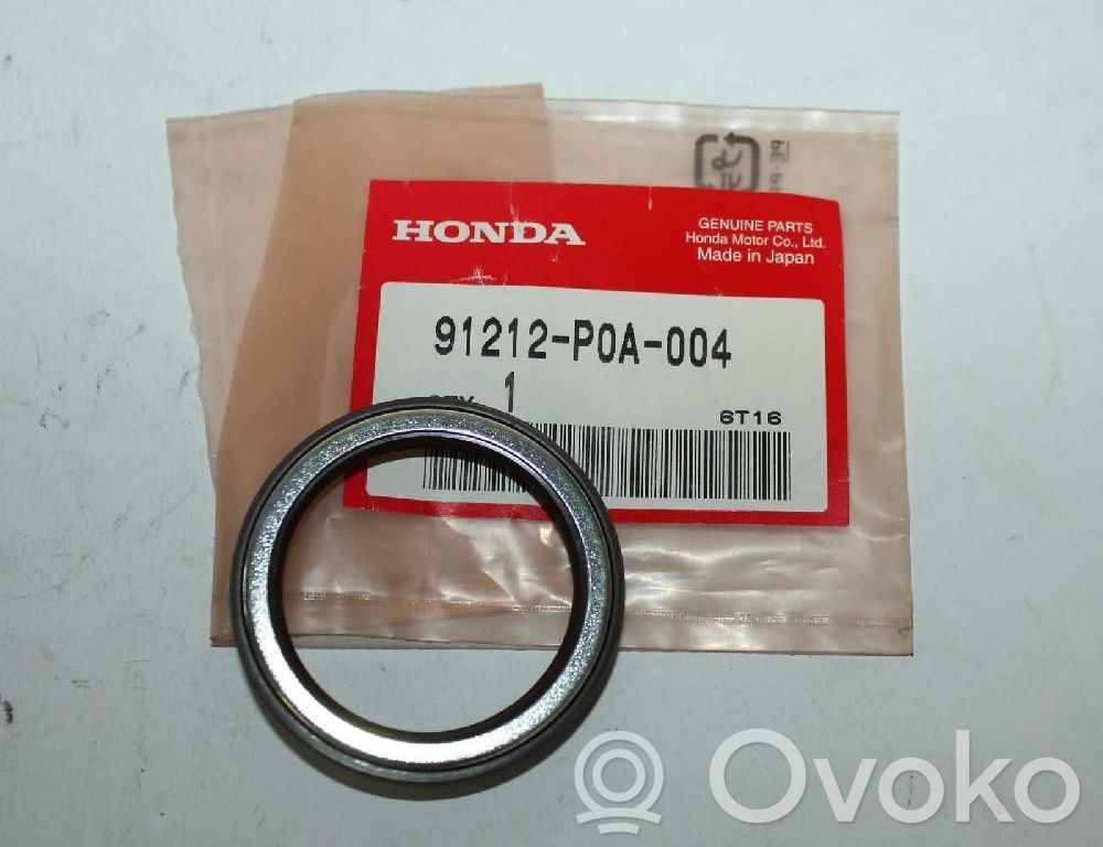 Honda Integra Kita variklio detalė 