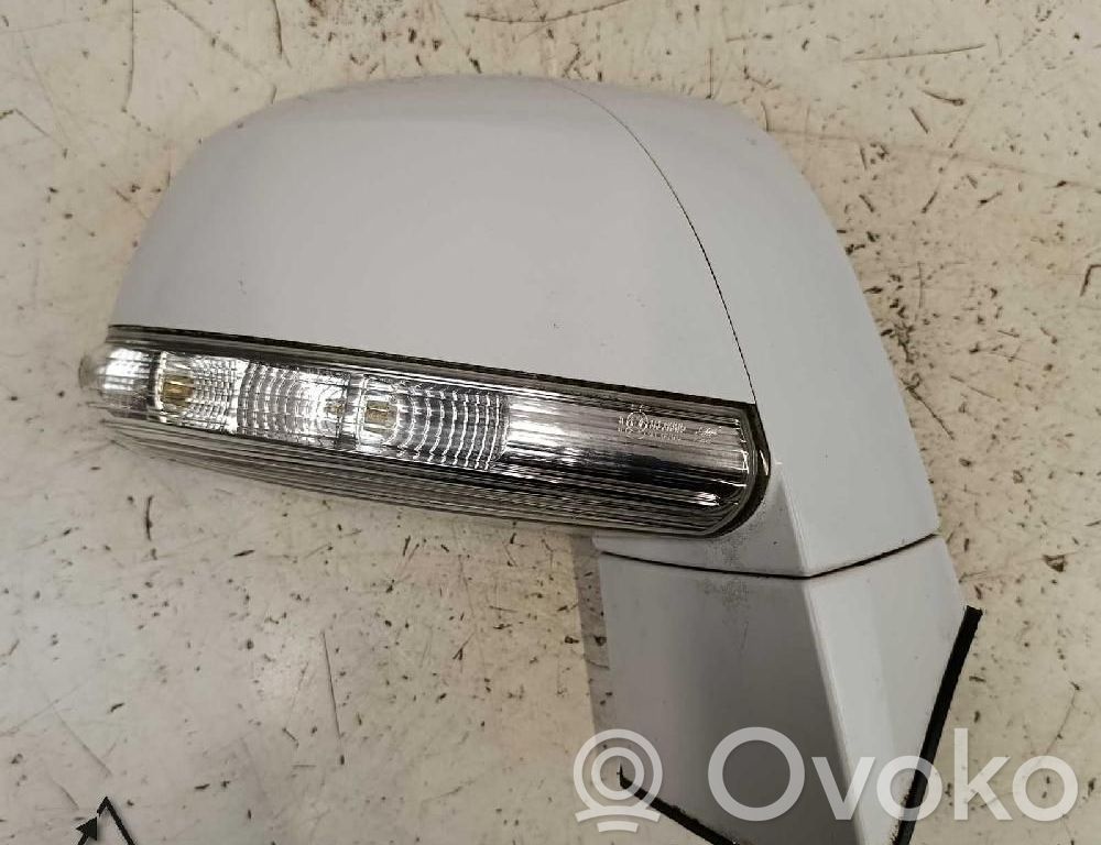 Elektryczne lusterko boczne drzwi przednich   E4022558,SMRGMDAT