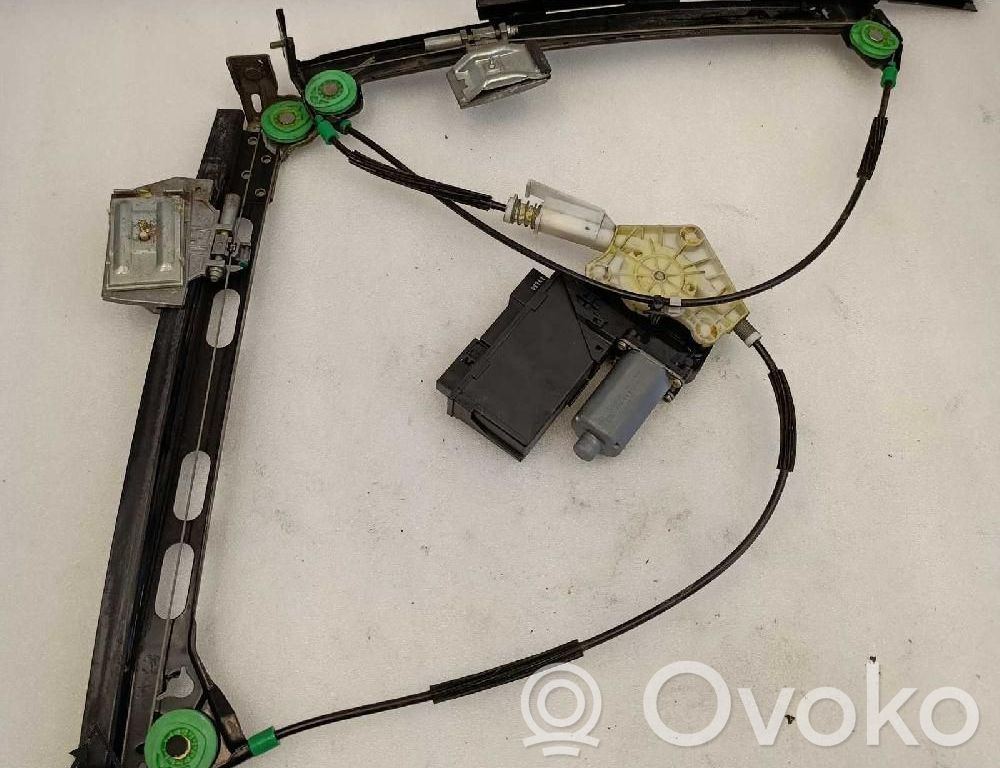Audi A4 S4 B6 8E 8H Macara ușă față cu motor 