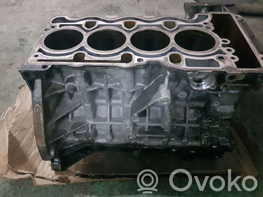 BMW 5 E60 E61 Engine block 