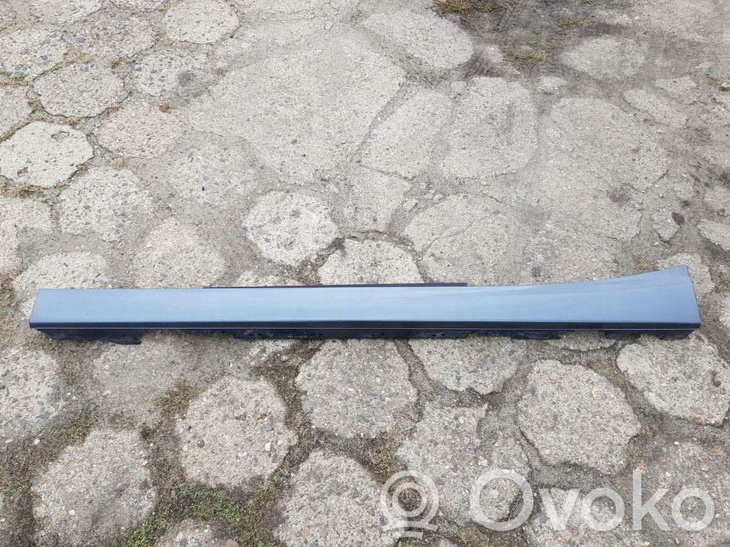 BMW 2 F22 F23 Próg 