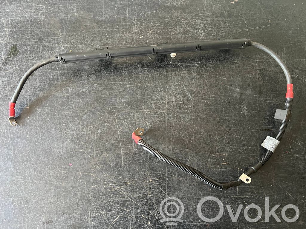 BMW 3 E90 E91 Positive cable (battery) 
