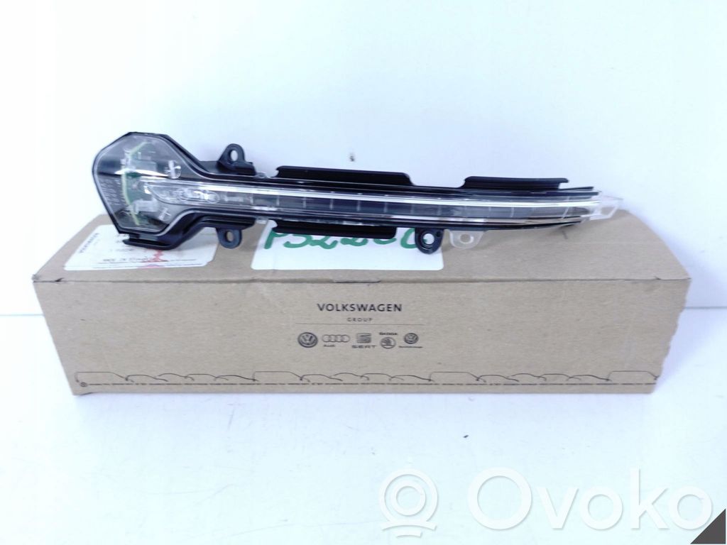 Seat Leon (5F) Mirror indicator light 
