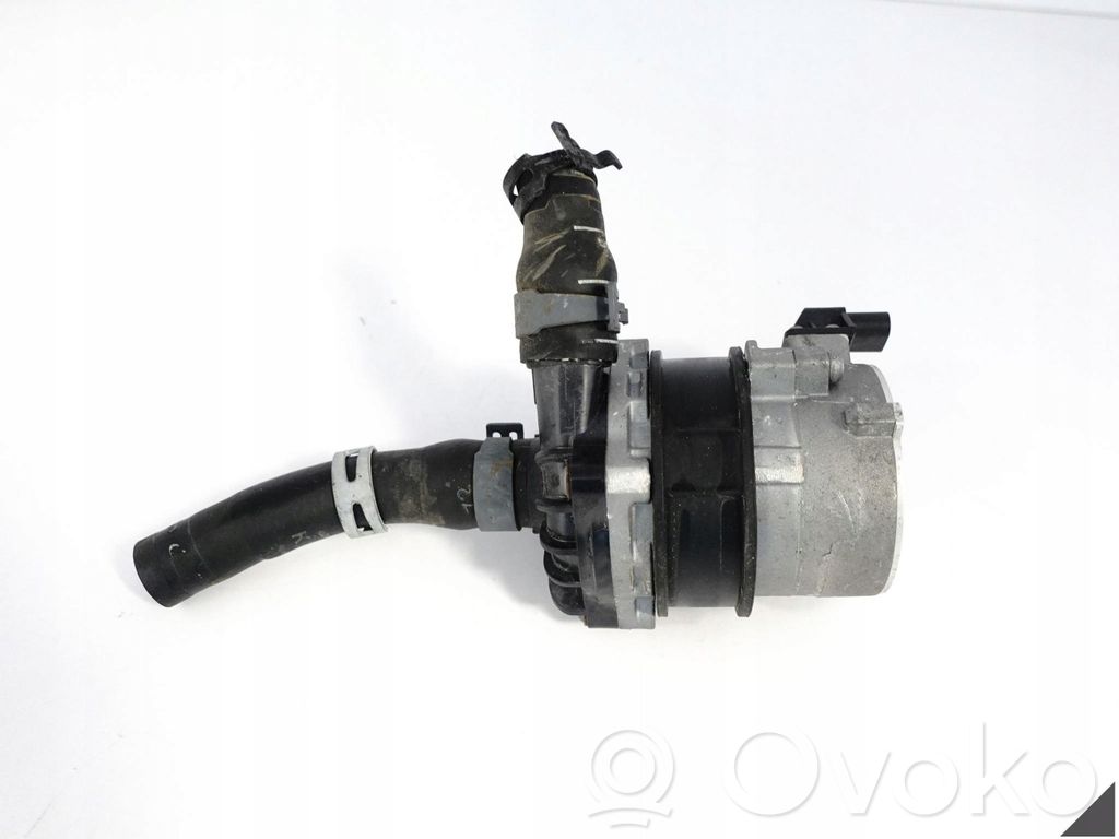 Audi A7 S7 4G Vesipumppu 