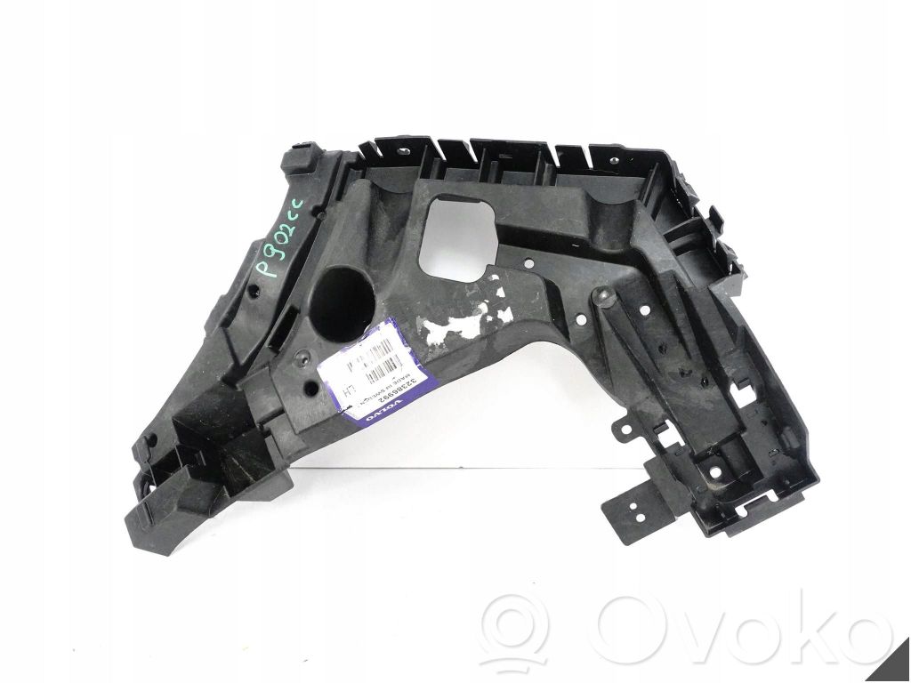 Volvo XC40 Rear bumper mounting bracket 