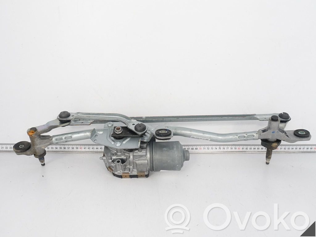 Audi A7 S7 4G Front wiper linkage and motor 