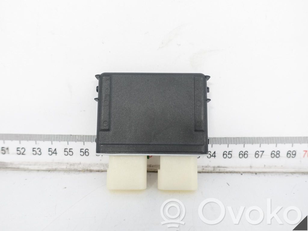Tailgate/trunk control unit/module   3G0962243F,3G0962243F,3G0962243,0910,32830400