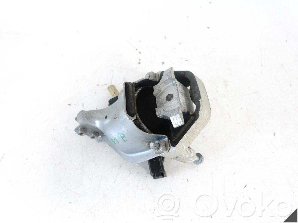 Audi A7 S7 4G Engine mount vacuum valve 