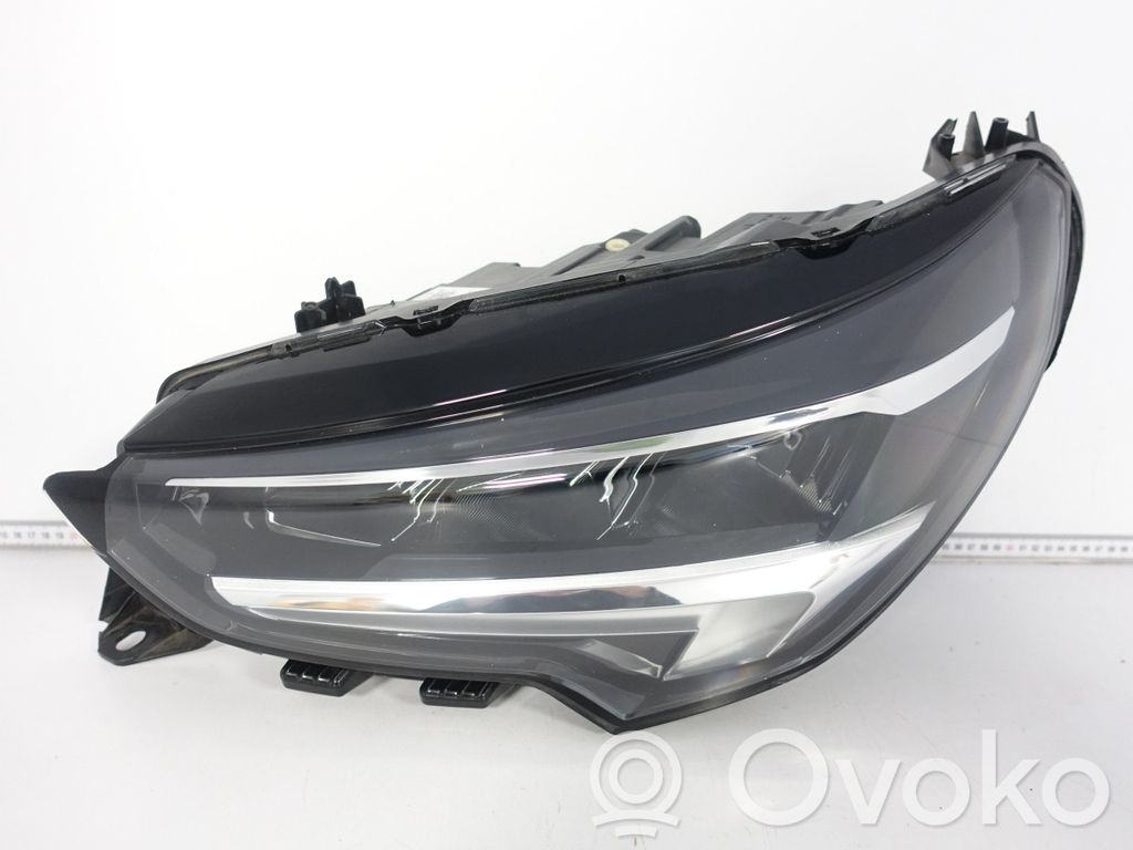Opel Corsa F Faro/fanale 