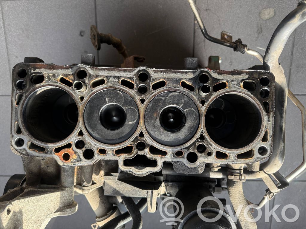 Volkswagen PASSAT B6 Blokas 