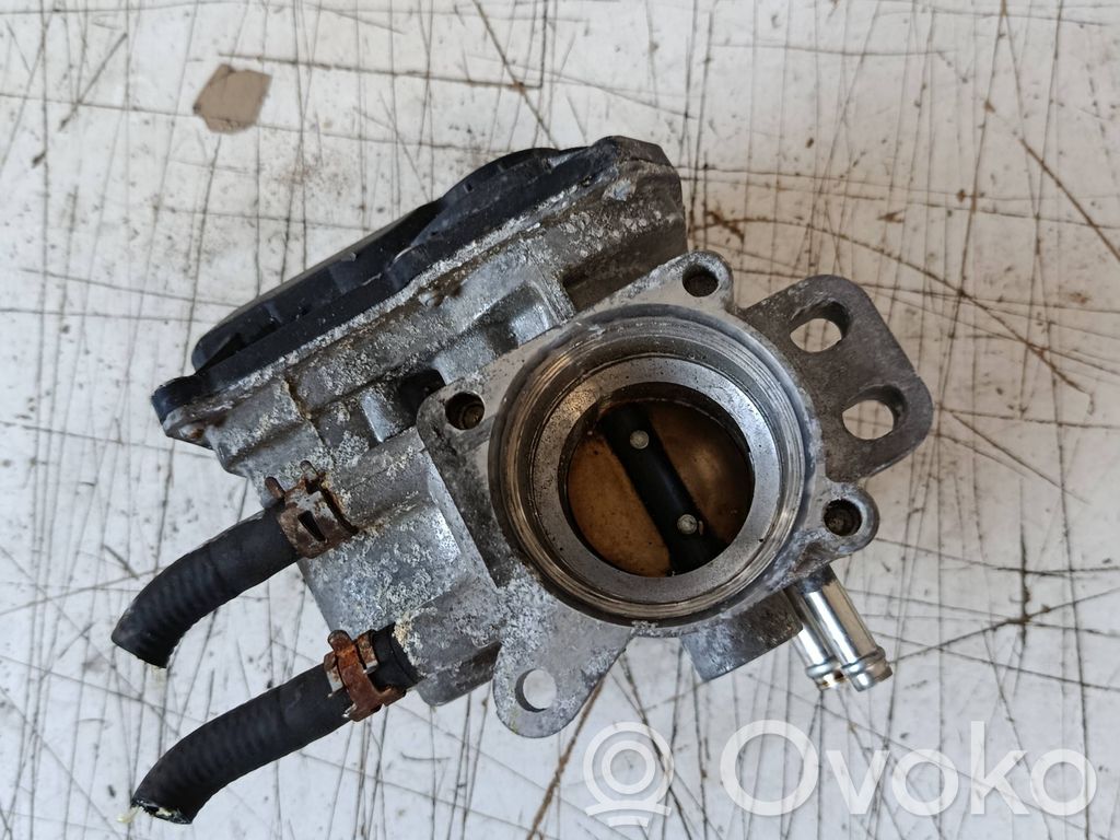 Toyota Yaris Throttle valve 