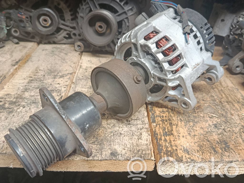 Alternador   83625480