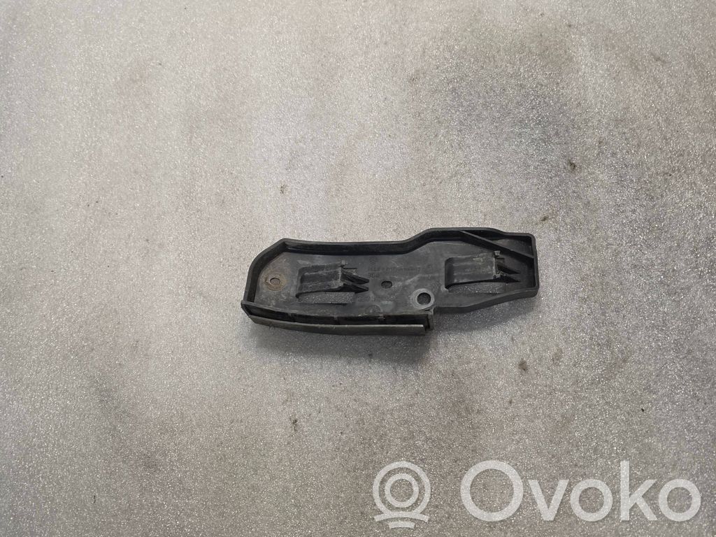 Volkswagen PASSAT B5.5 Staffa di rinforzo montaggio del paraurti anteriore 