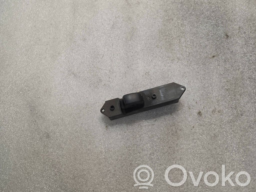 Mitsubishi Galant Electric window control switch 