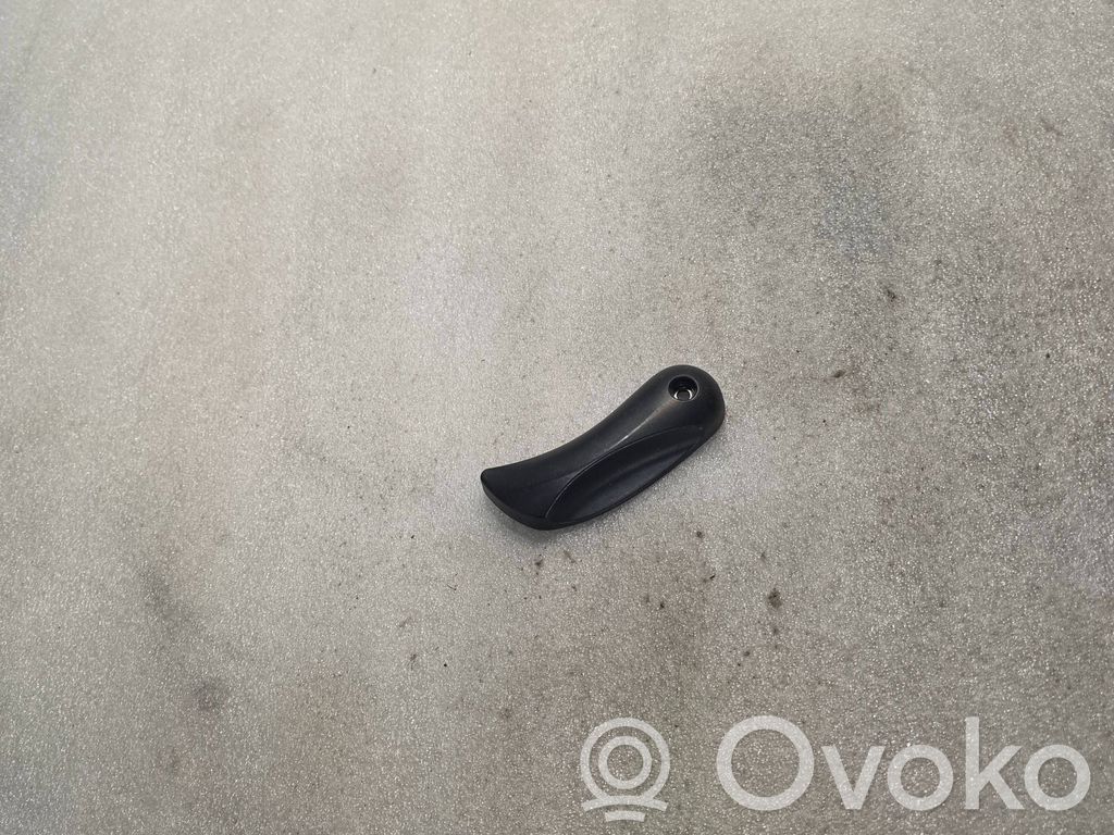Engine bonnet (hood) release handle   51437008933