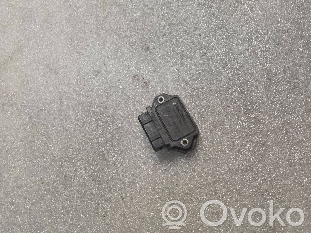 Audi 100 200 5000 C3 Amplificatore centralina di accensione 