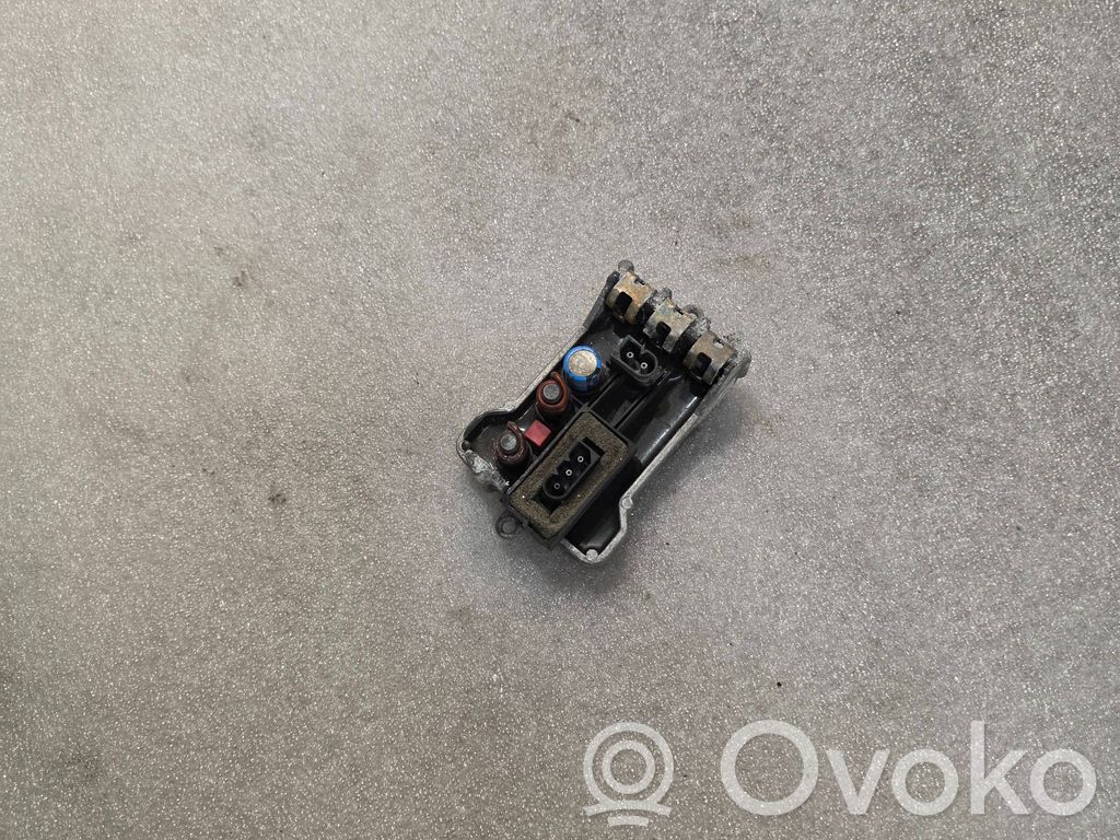 BMW 7 E65 E66 Heizungslüfter Regler Widerstand 