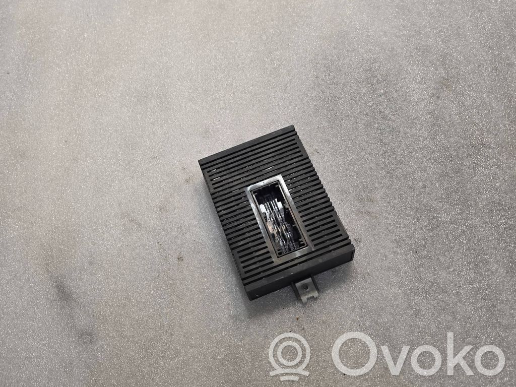 BMW 7 E65 E66 Šviesų modulis 