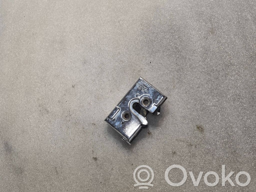 Audi 80 90 B3 Galinių durų spyna 