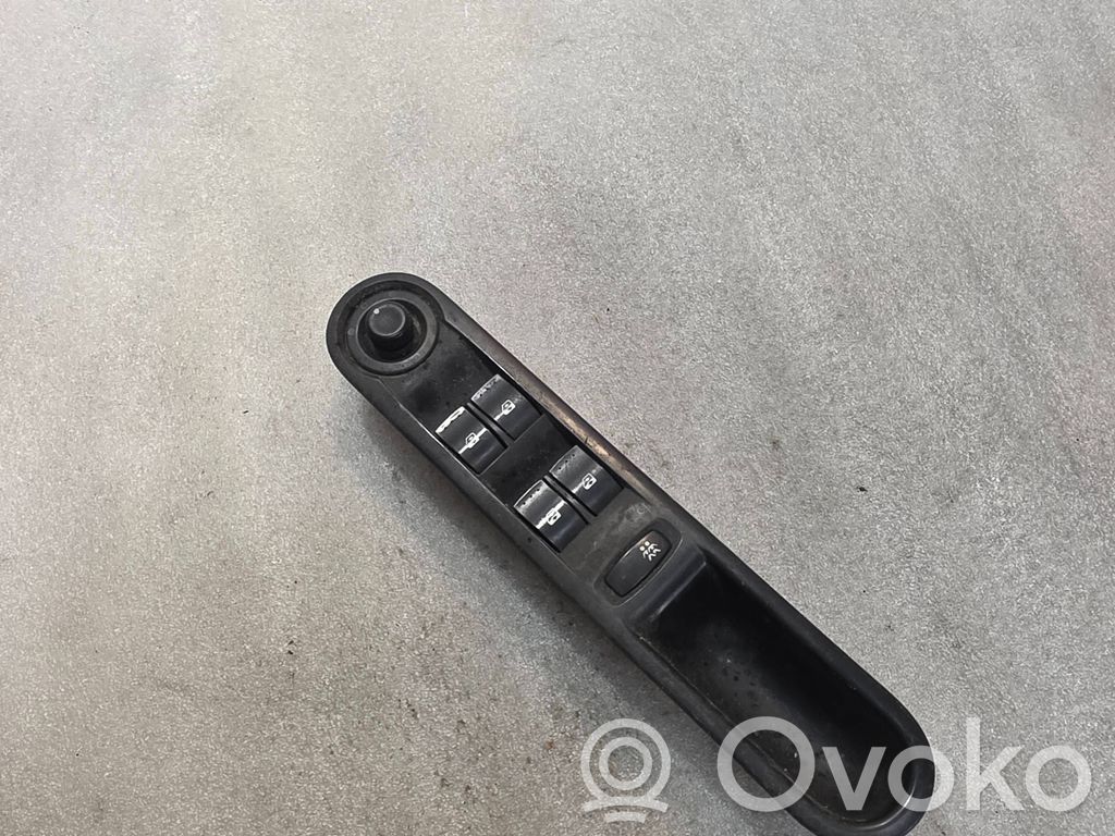 Renault Espace IV Electric window control switch 