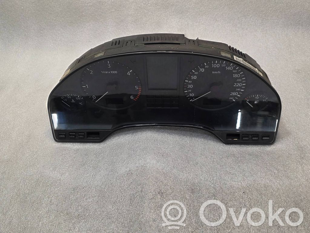 Audi A8 S8 D2 4D Speedometer (instrument cluster) 