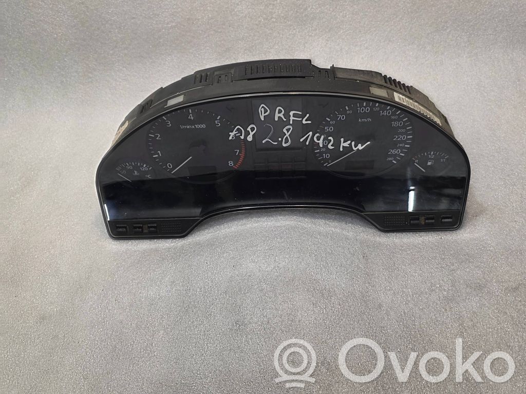Audi A8 S8 D2 4D Nopeusmittari (mittaristo) 