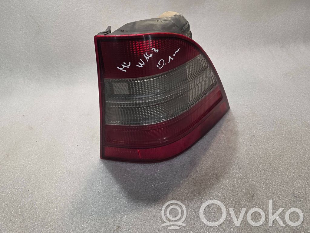 Mercedes-Benz ML W163 Lampa tylna 