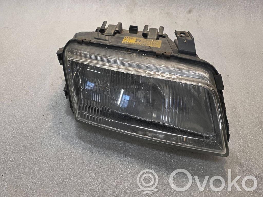 Audi A4 S4 B5 8D Headlight/headlamp 