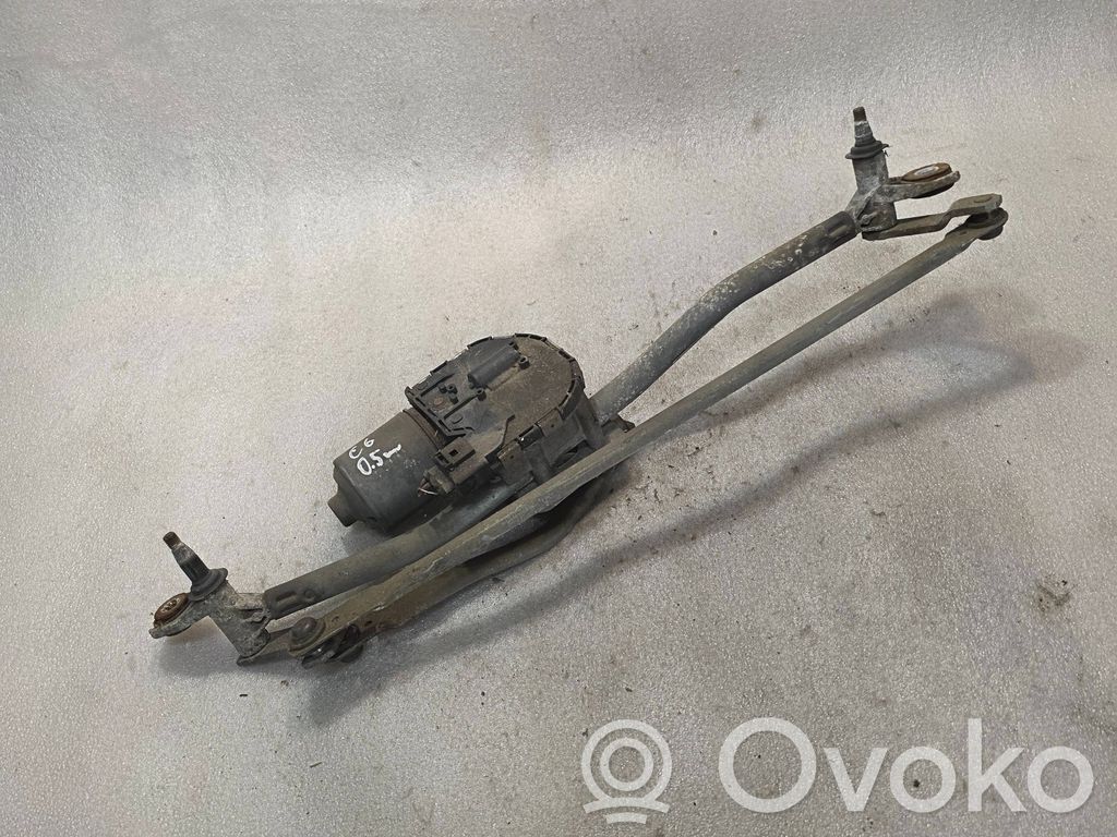 Audi A6 S6 C6 4F Mechanizm i silniczek wycieraczek szyby przedniej / czołowej 