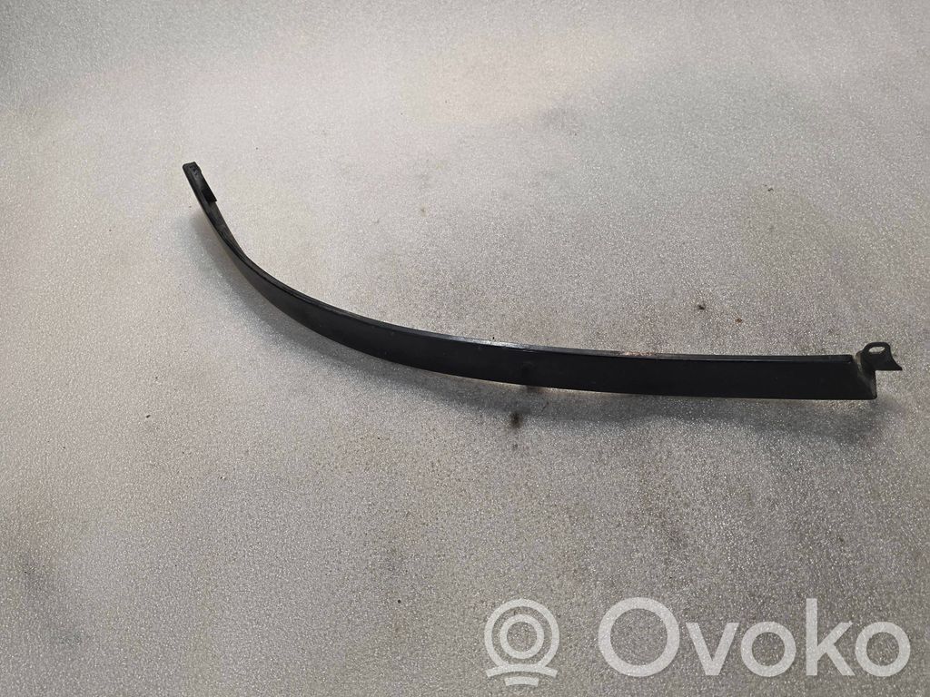 Audi A8 S8 D2 4D Under headlight/headlamp trim 
