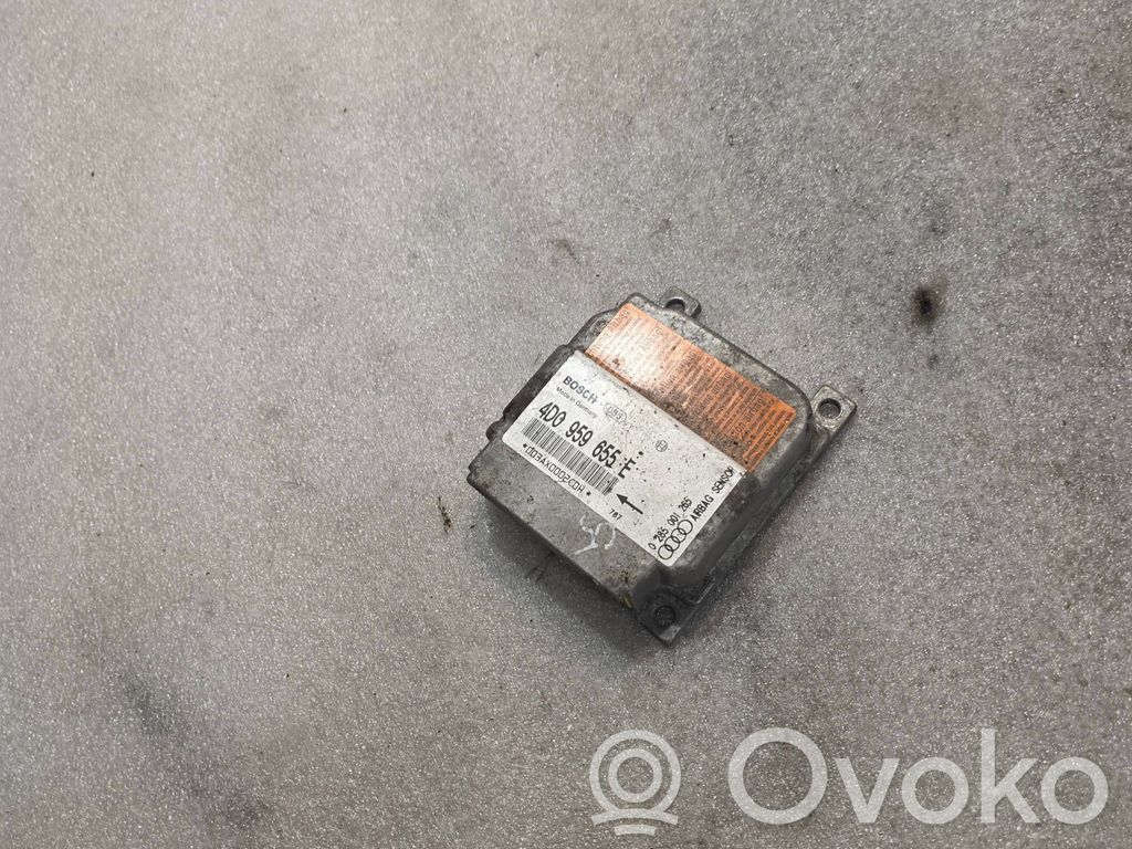 Audi A8 S8 D2 4D Airbag control unit/module 