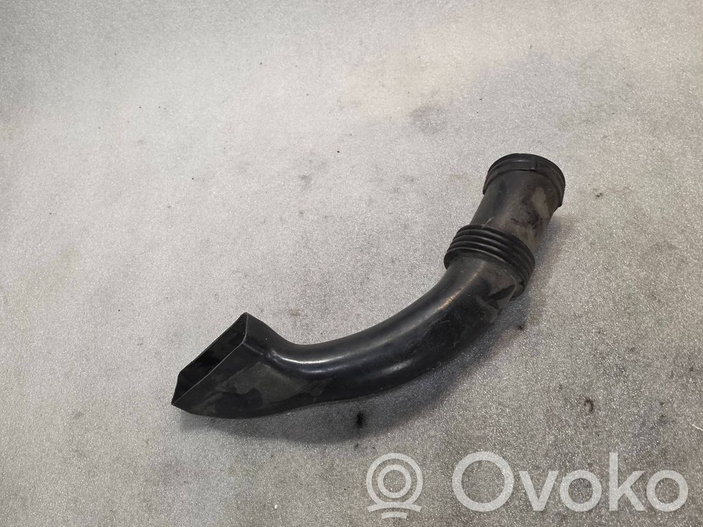 Audi A8 S8 D2 4D Air intake duct part 