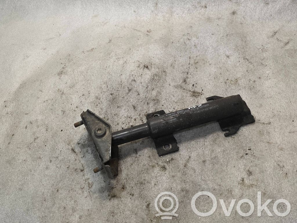 BMW 5 E34 Front bumper mounting bracket 