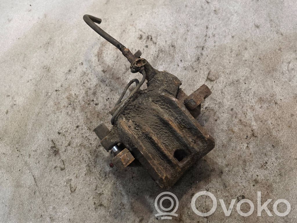 Caliper de freno delantero