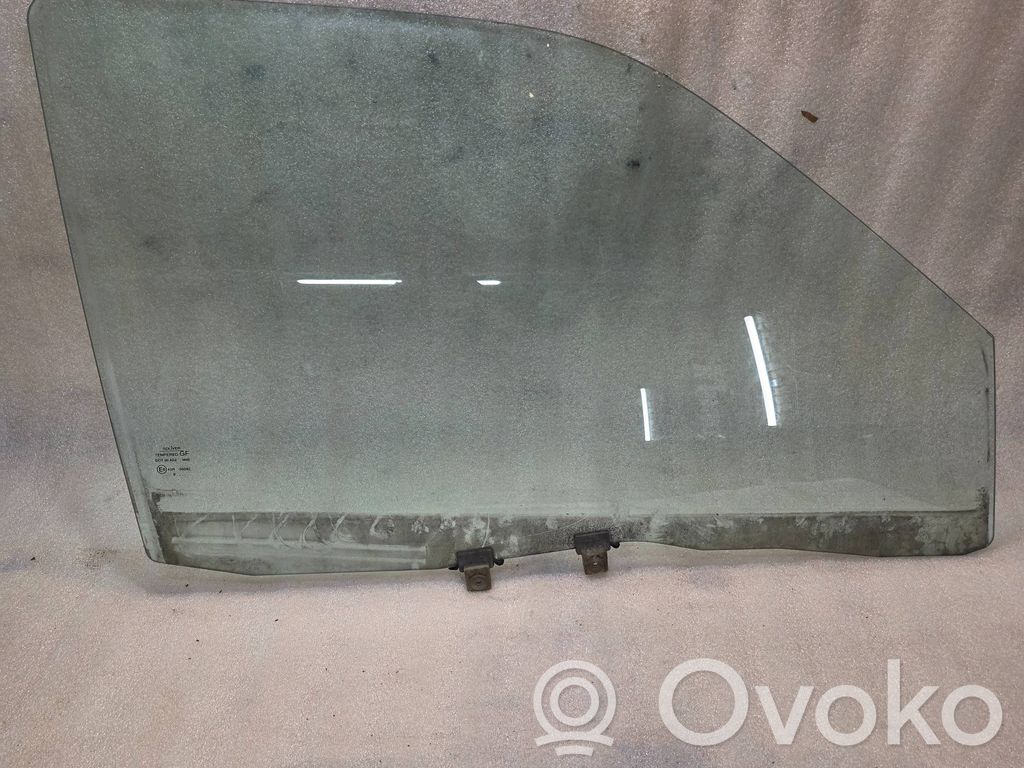 Opel Frontera B Front door window glass four-door 