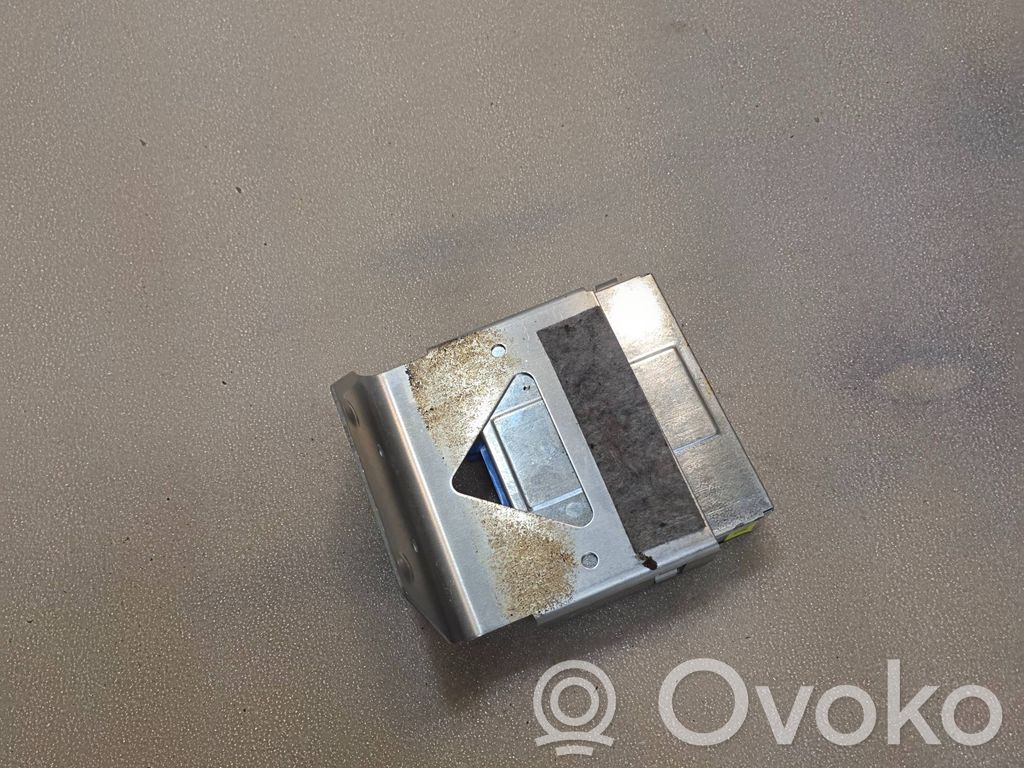 Audi A8 S8 D2 4D GPS navigation control unit/module 