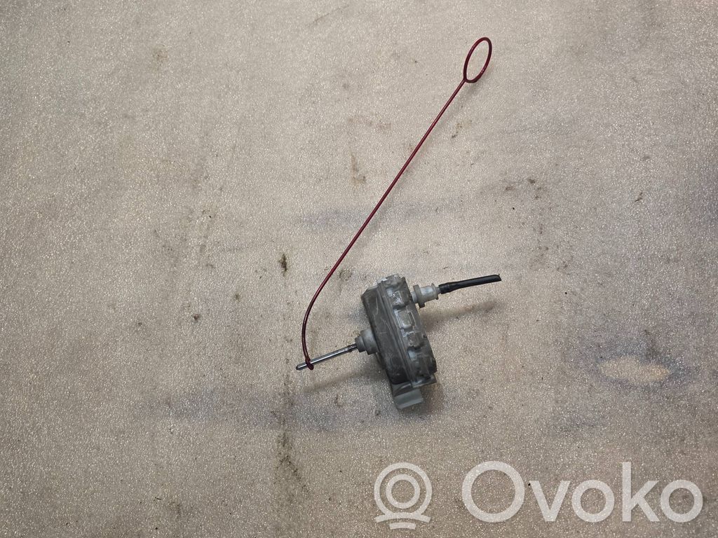 Audi A8 S8 D2 4D Central locking vacuum pump 
