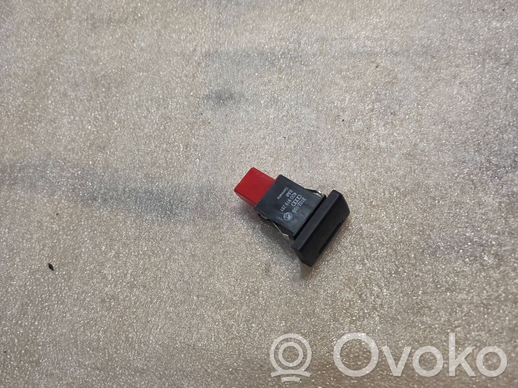 Audi A8 S8 D2 4D Parkošanas (PDC) sensoru slēdzis 