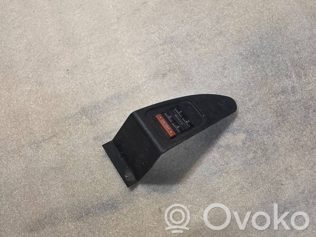 Seat memory switch   4D1867375