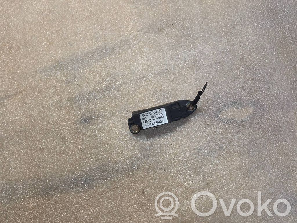 Audi A8 S8 D2 4D Airbag deployment crash/impact sensor 