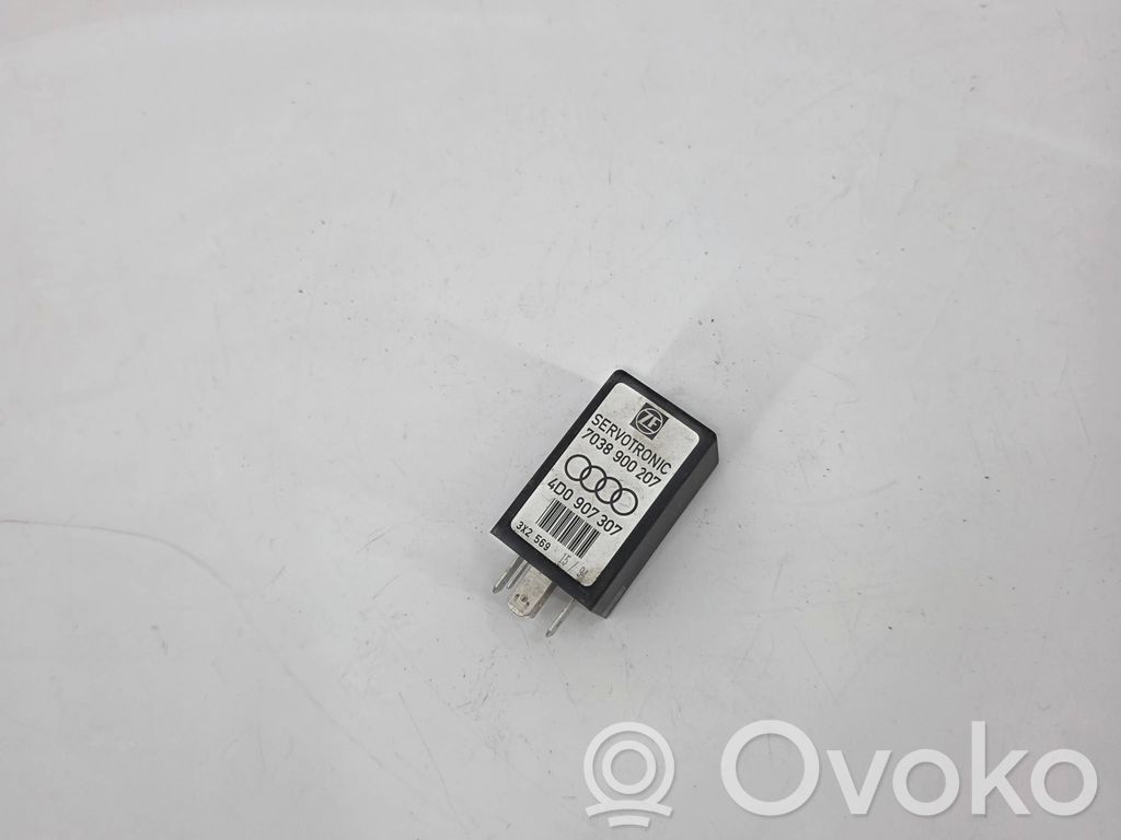 Audi A8 S8 D2 4D Otros relés 