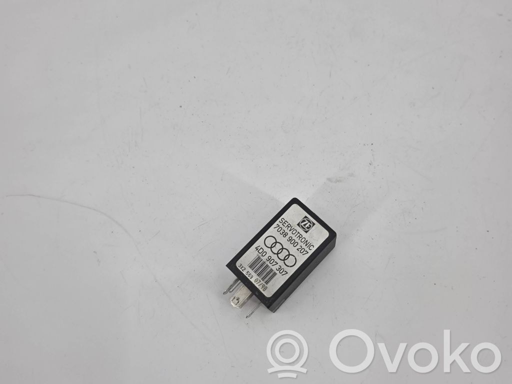 Audi A8 S8 D2 4D Otros relés 