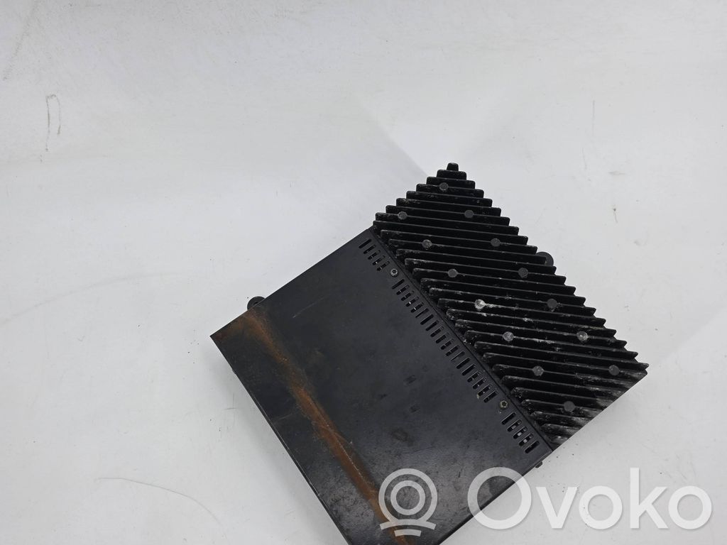 Sound amplifier   8361785,085660059,00114351