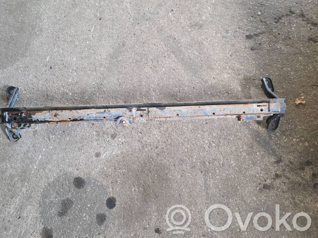 Top upper radiator support slam panel