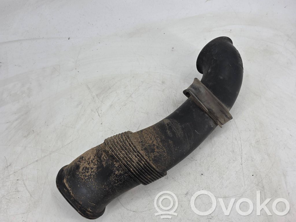 Audi Q7 4L Parte del condotto di aspirazione dell'aria 