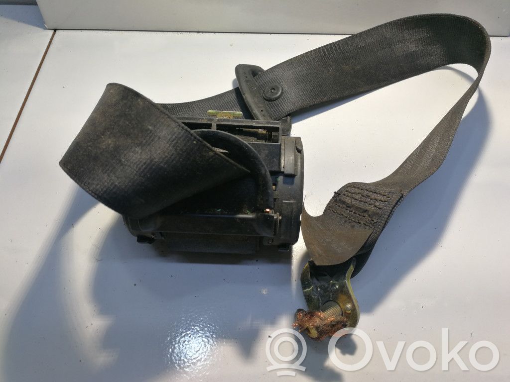Audi A4 S4 B5 8D Cinturón trasero 